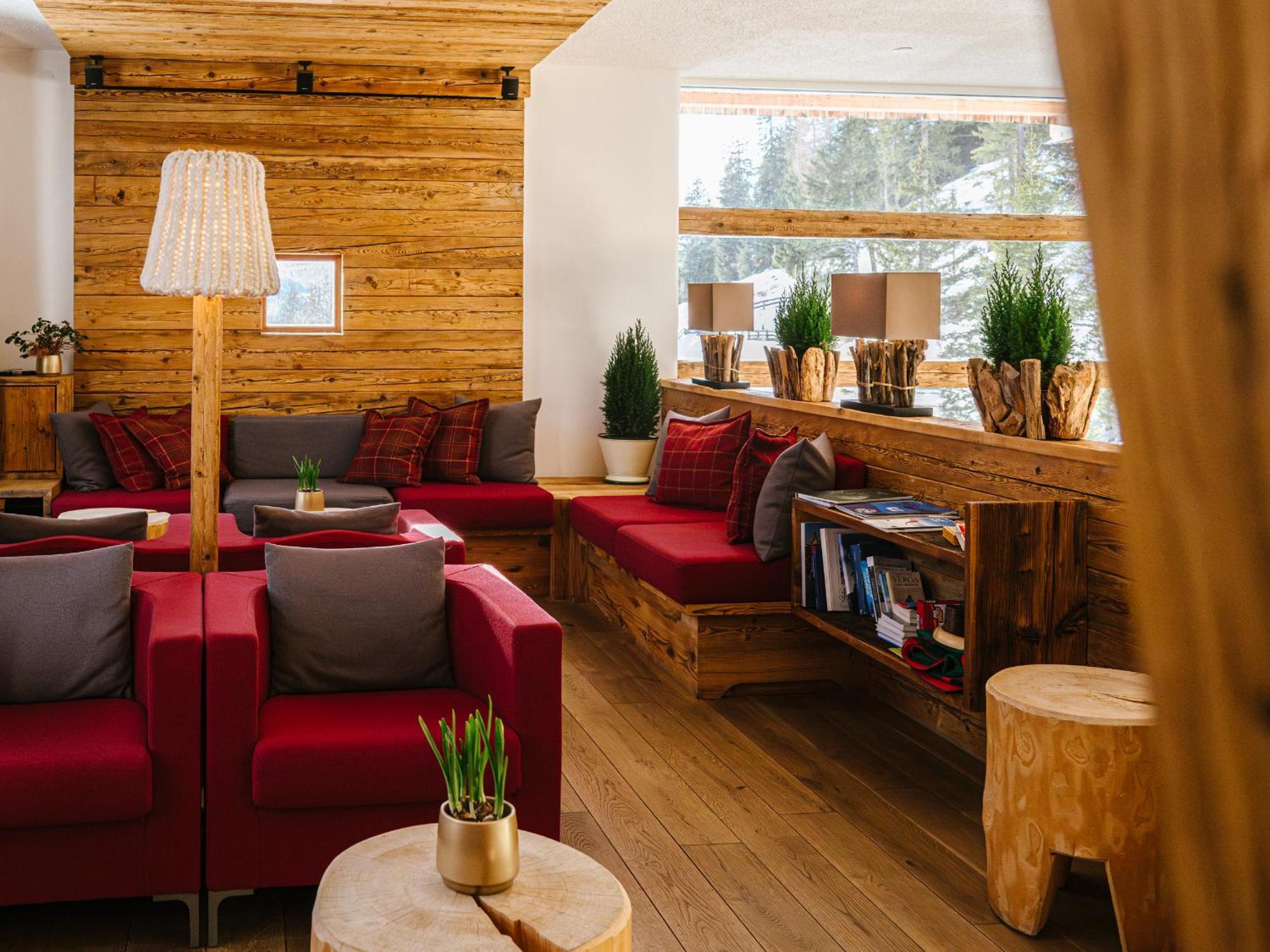 Alpine Hotel Gran Foda' San Vigilio Di Marebbe Esterno foto