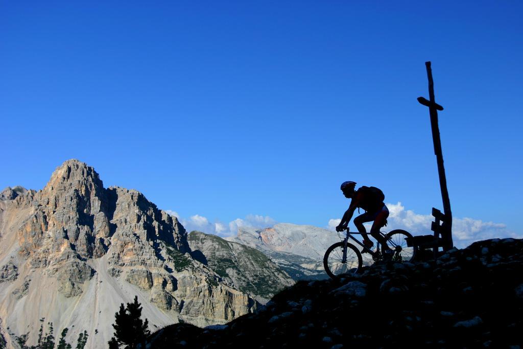 Alpine Hotel Gran Foda' San Vigilio Di Marebbe Esterno foto